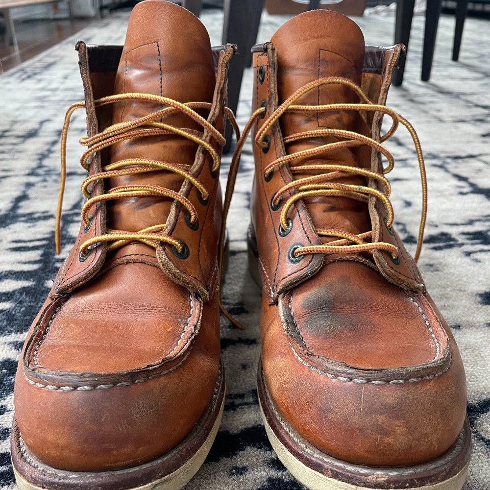 Red Wing Classic Moc - Size 8.5 - Model 875